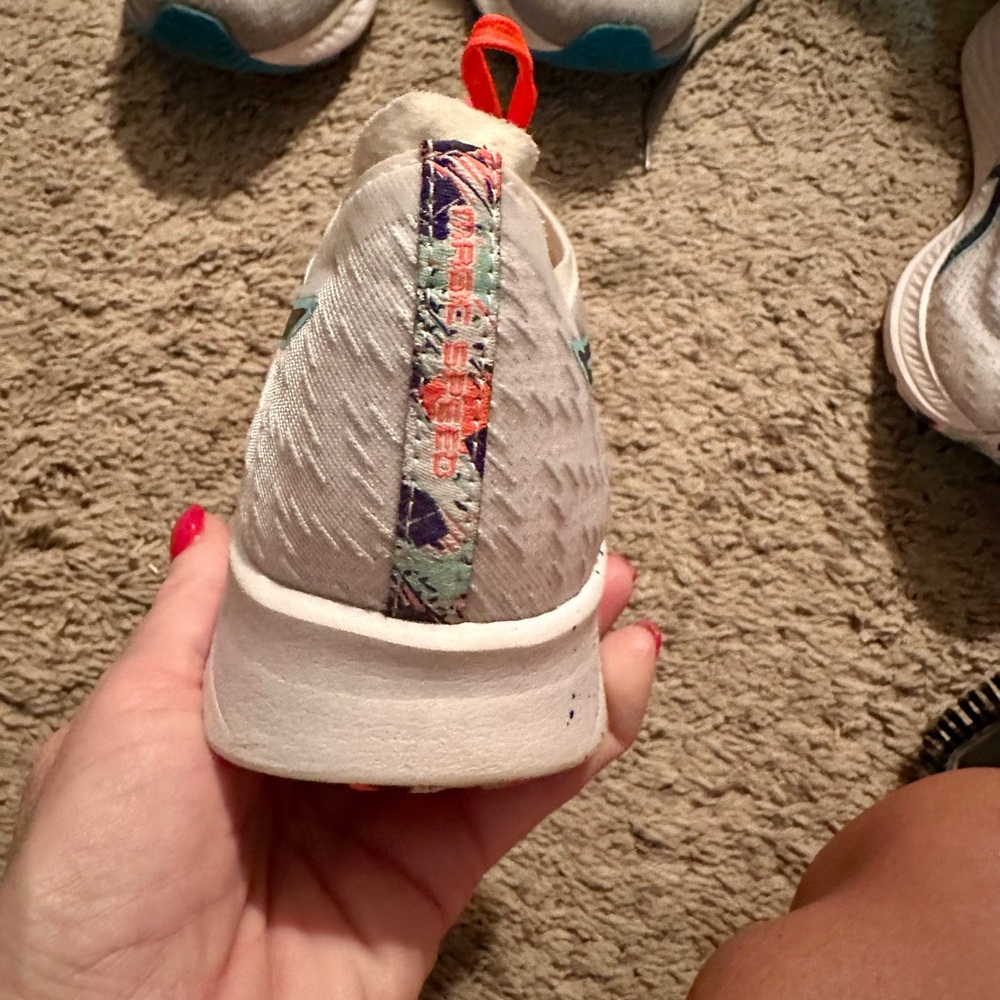 ASICS magic speed - Picture 2 of 5